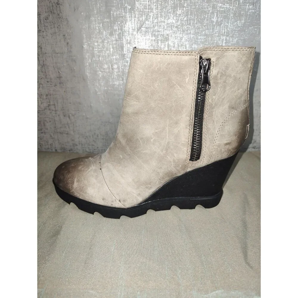 Sorel Joan Uptown Zip Ankle Boots Sz 9